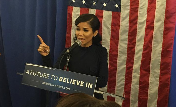 Jhené Aiko Performs at the Bernie Sanders Event in Harlem [VIDEO]