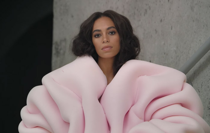 Solange – “Don’t Touch My Hair” + “Cranes in the Sky” [NEW VIDEO]