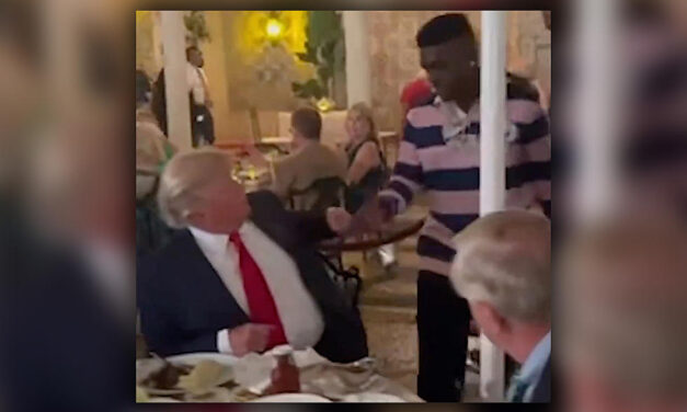 Kodak Black Meets Donald Trump for the First Time [VIDEO]